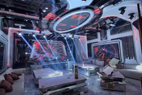 海西都市会所诚聘礼仪女生 专车住宿日结薪资